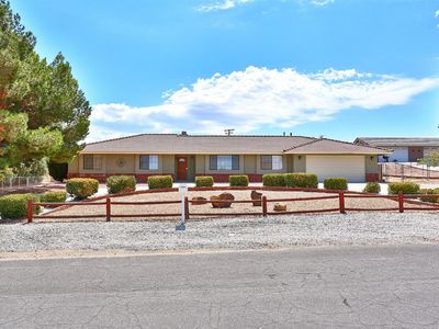 14917 Tacony Rd, Apple Valley, CA, 92307