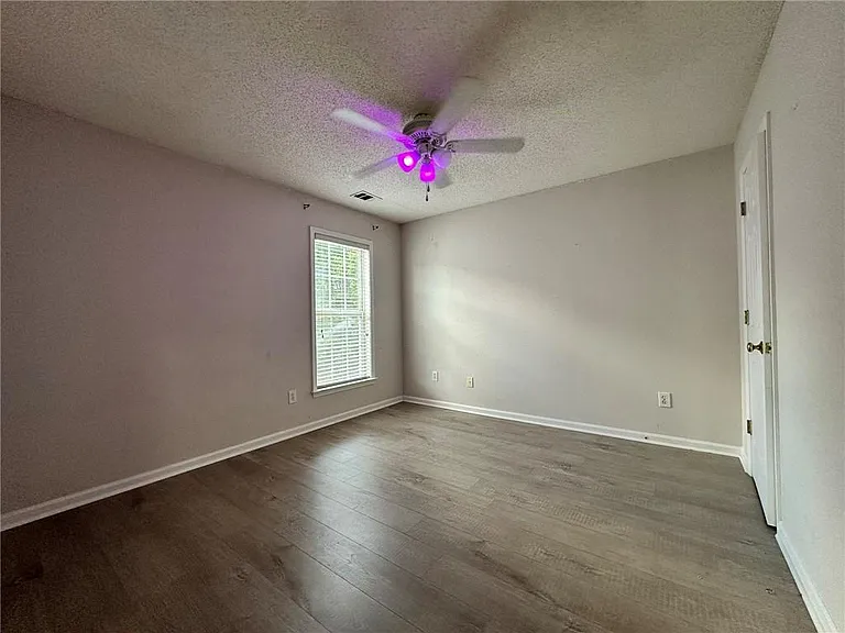 3535 Ridgefair Dr — Photo 17