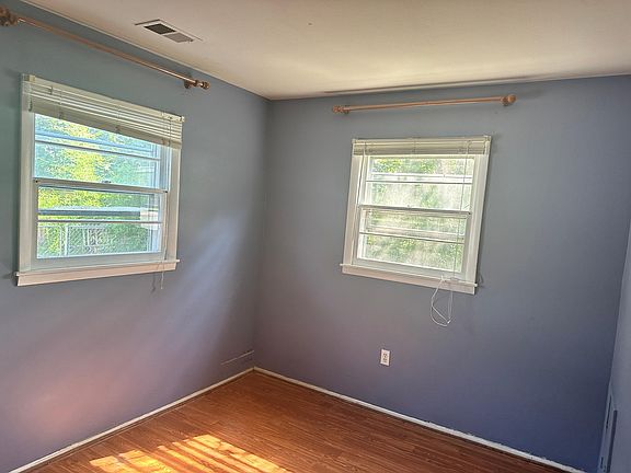 5th image of 1283 Dawson Ct