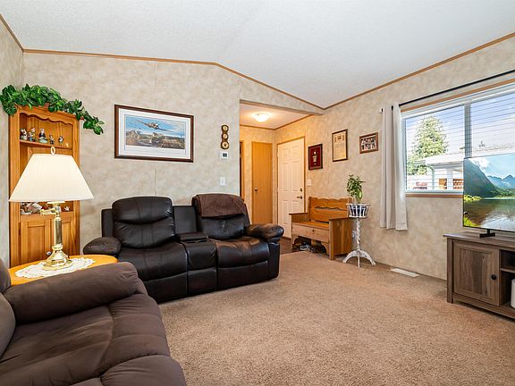 5th image of 6338 Vedder Rd #93