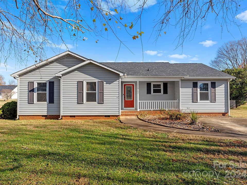 1st image of 107 Dawn Dr