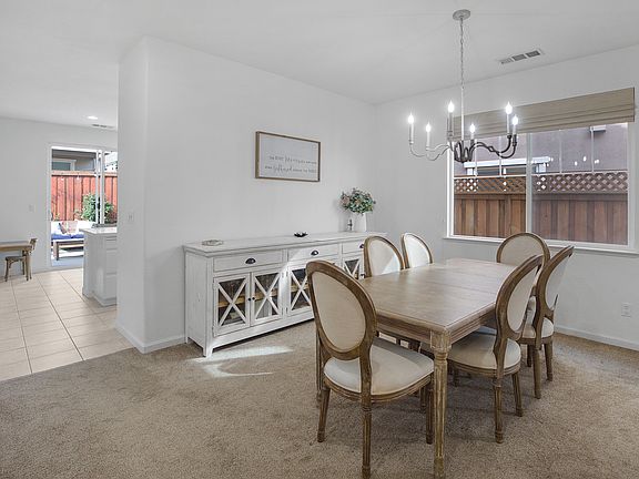 5th image of 2123 Lusitano Dr