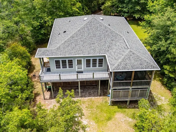 639 Plantation Parkway, Oriental, NC 28571