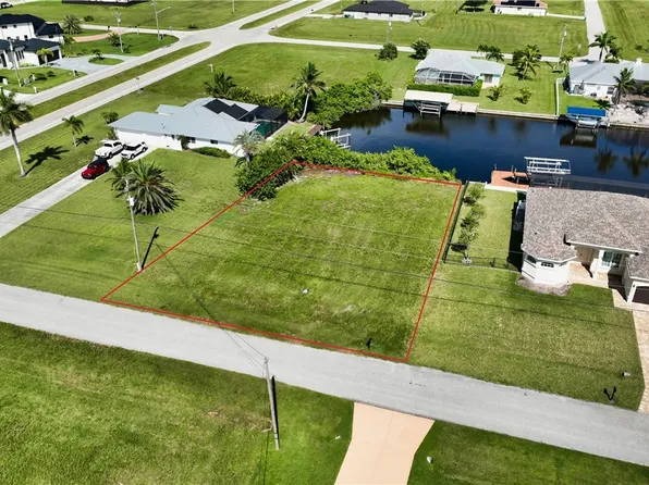 729 NW 36th Pl, Cape Coral, FL 33993