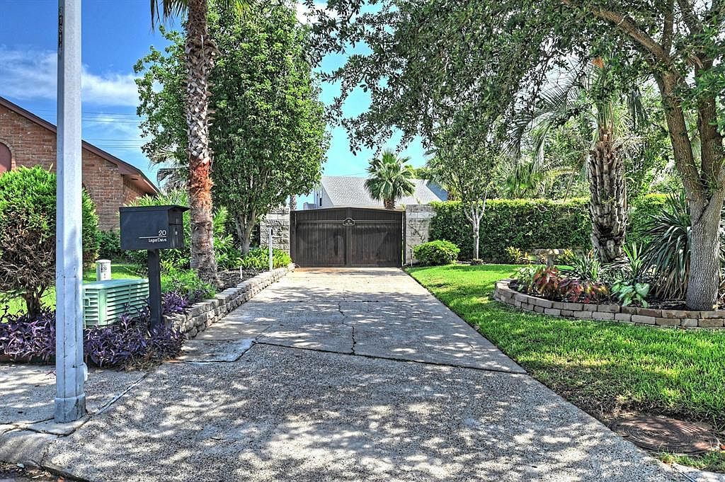 20 Legas Dr, Galveston, TX 77551 MLS 27157875 Zillow