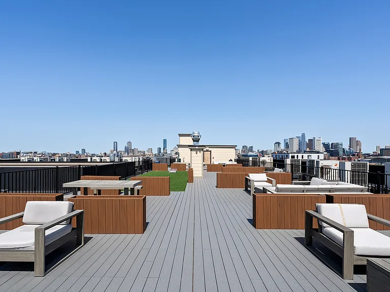 457 W Broadway #502 — Photo 24