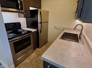 705 Bidwell St APT 12, Folsom, CA 95630