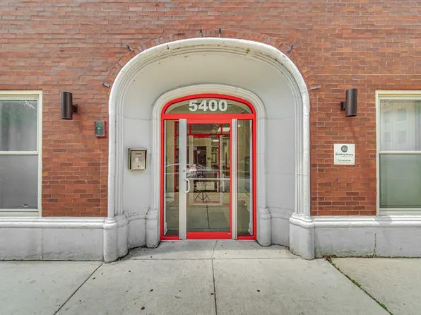 5400 S Harper Ave Unit 402, Chicago, IL 60615