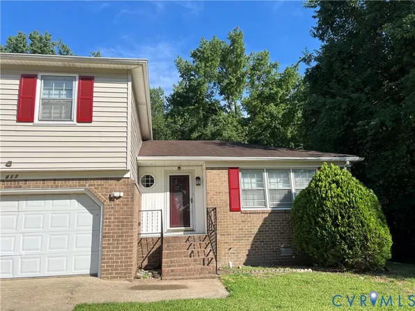 417 Crown Cres, Chesapeake, VA 23325