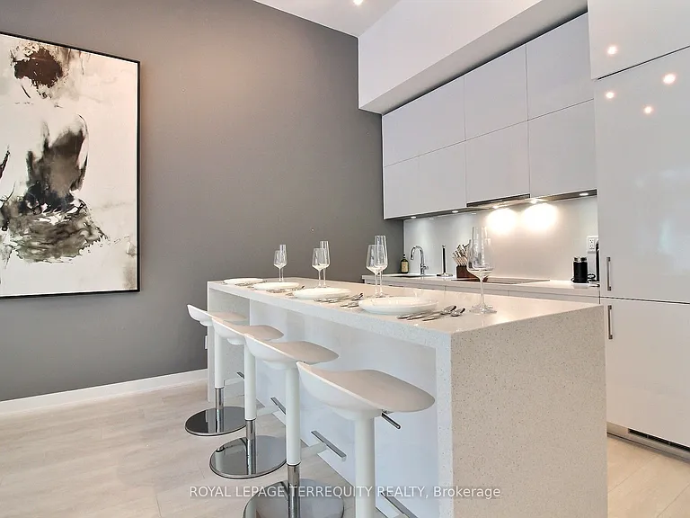 188 Cumberland St #306 — Photo 2