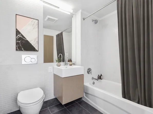 461 Dean Street image 3 of 21