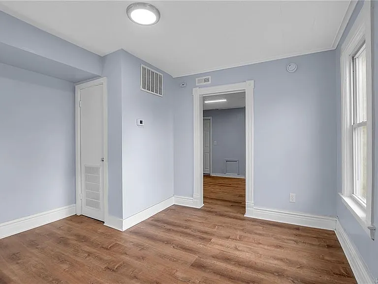 147 Gorton St — Photo 11