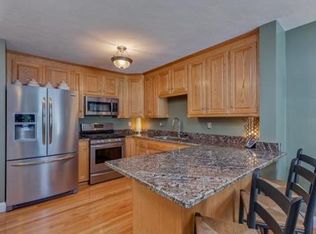 23 Hecla St APT 7, Uxbridge, MA 01569