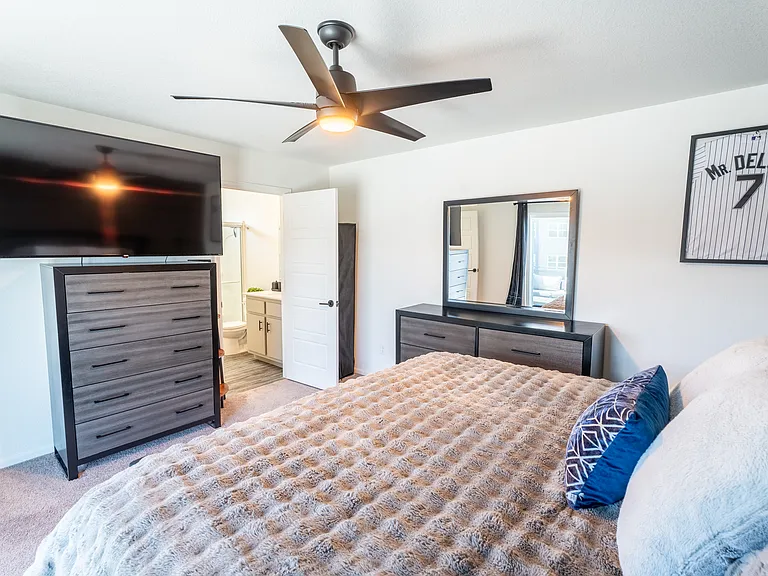 5111 N Yampa St — Photo 36