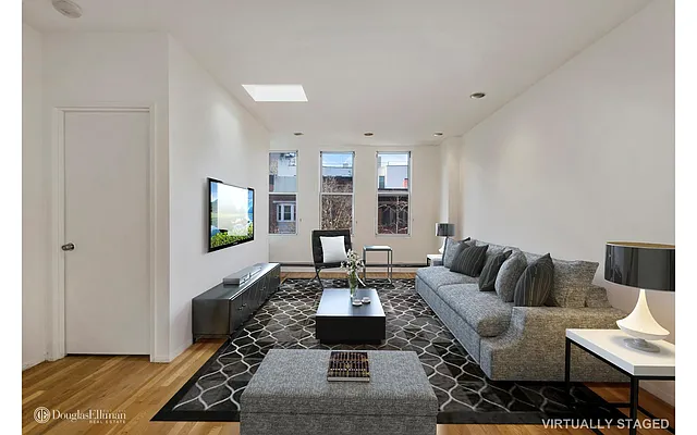 Sold by Douglas Elliman | media 20