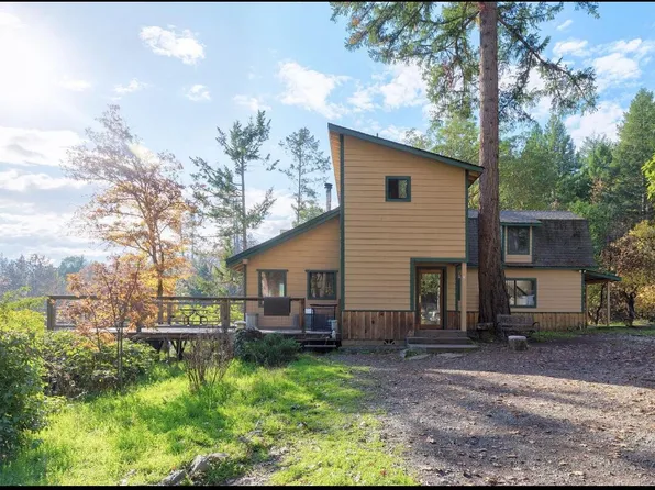 1141 Kincaid Rd, Williams, OR 97544