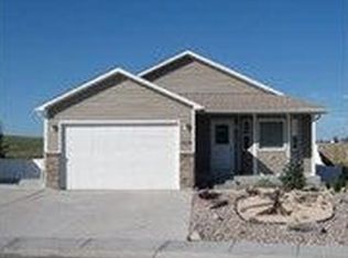 1654 Swing Dr, Cheyenne, WY 82007
