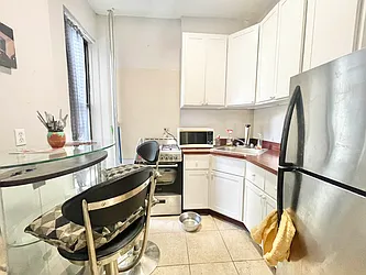 Rented by Century 21 Premier 