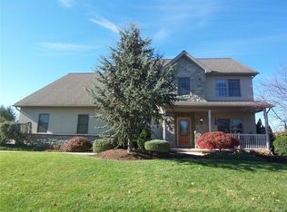 303 Manor Dr, Nazareth, PA 18064