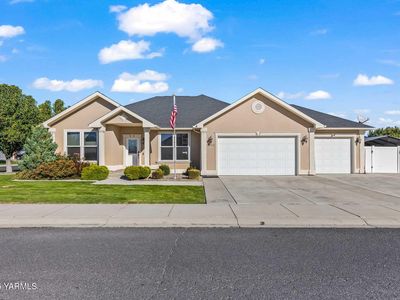 8705 Westbrook Ave, Yakima, WA, 98908