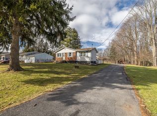 3609 Lakeside Rd, Syracuse, NY 13209