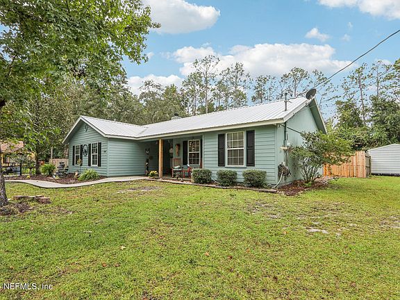 3rd image of 4992 COUNTY ROAD 209 S