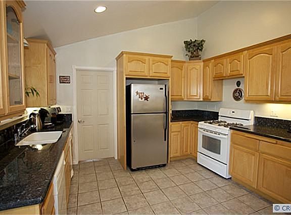 5th image of 6172 Chinook Ave