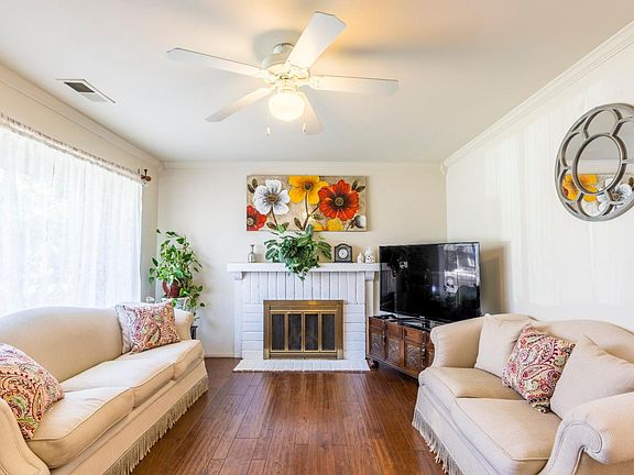 3rd image of 358 Avenida Manzanos