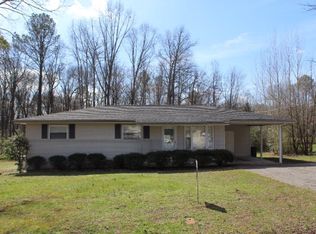 236 Tanglewood Dr NE, Dalton, GA 30721