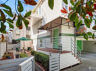 407 N 49th St APT D, Seattle, WA 98103