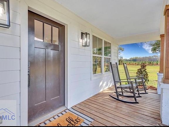 4th image of 11038 Lanes Bridge Rd