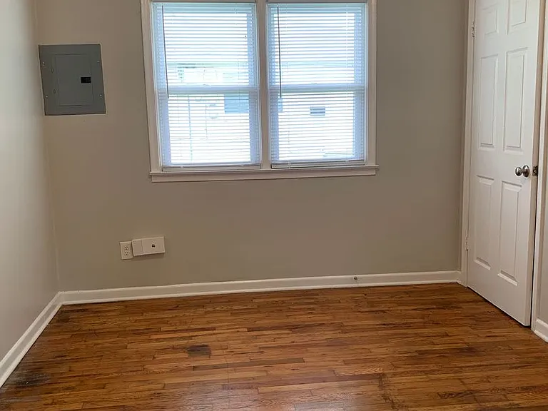 2715 W 42nd Ave — Photo 10
