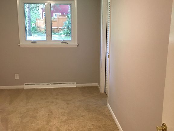 3rd image of 78 N Davis St