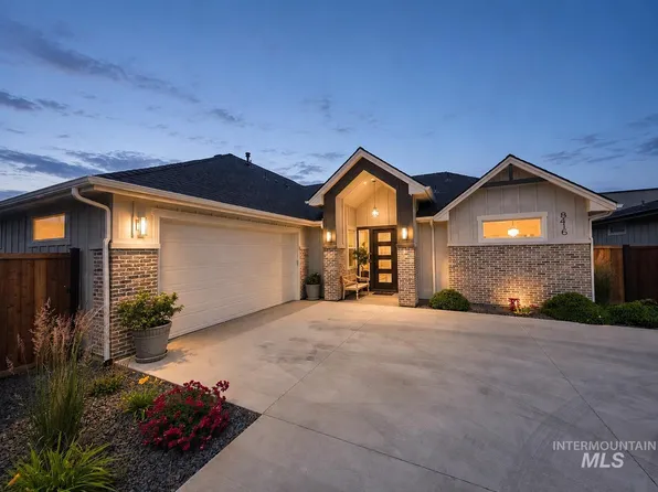 8416 W Meltwater Ln, Eagle, ID 83616