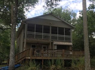 1926 River Rd NE, Steinhatchee, FL 32359