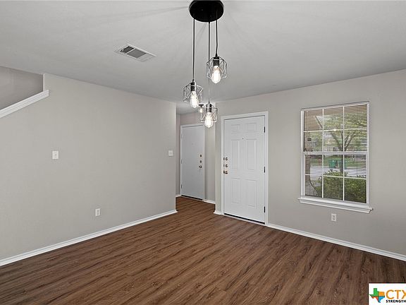 5th image of 12724 Saint Mary Dr