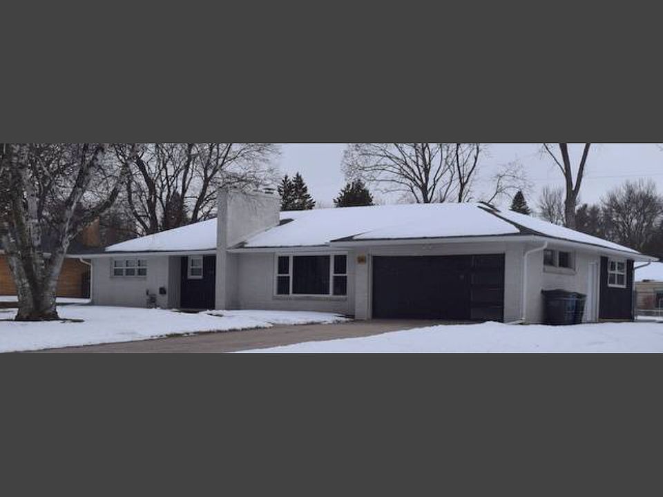 1st image of 261 Saint Marys Blvd