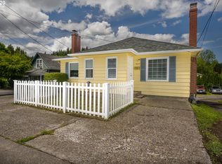 7075 SE Division St, Portland, OR 97206