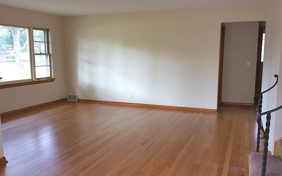 2nd image of 43 N Illinois Ave