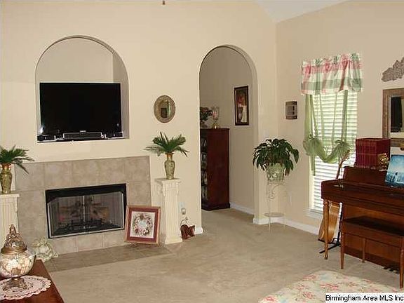2nd image of 5480 Magnolia Trl