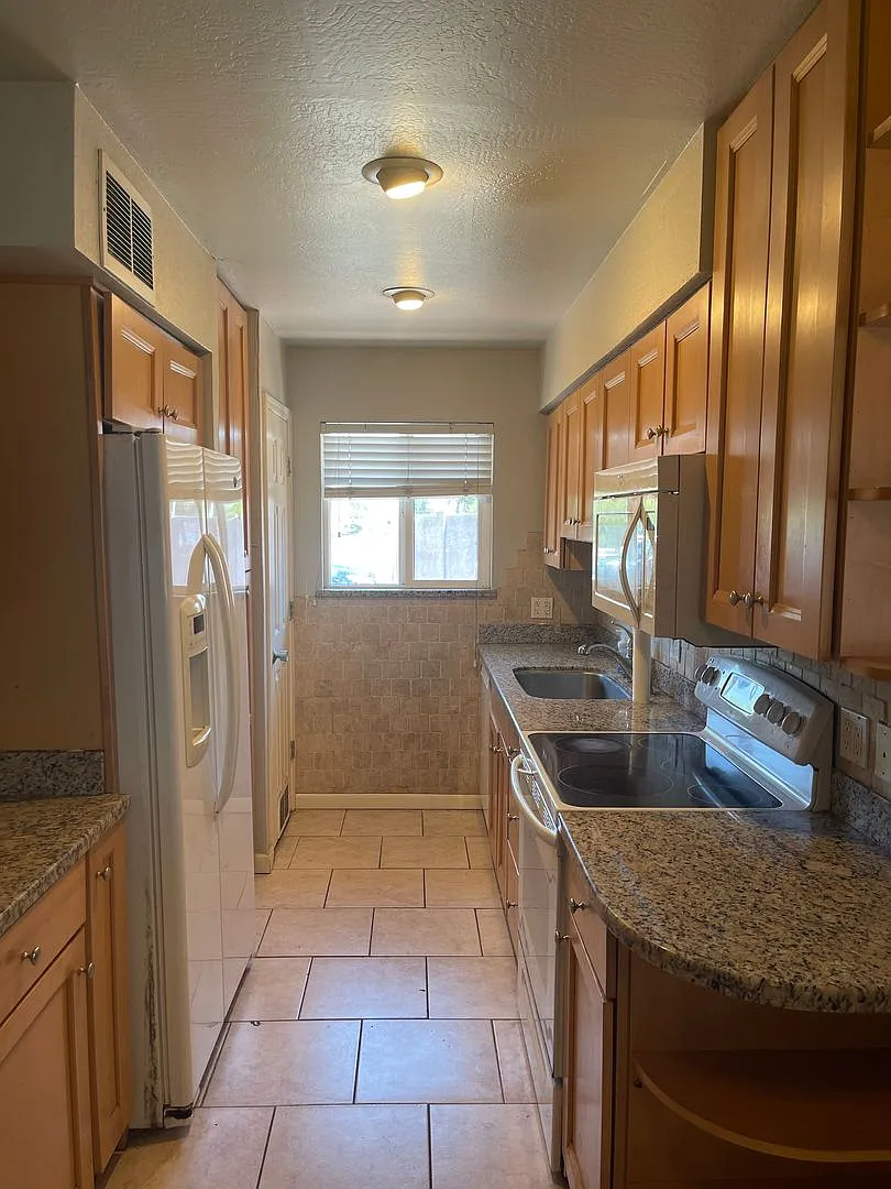 2614 North 72nd Place — Photo 1