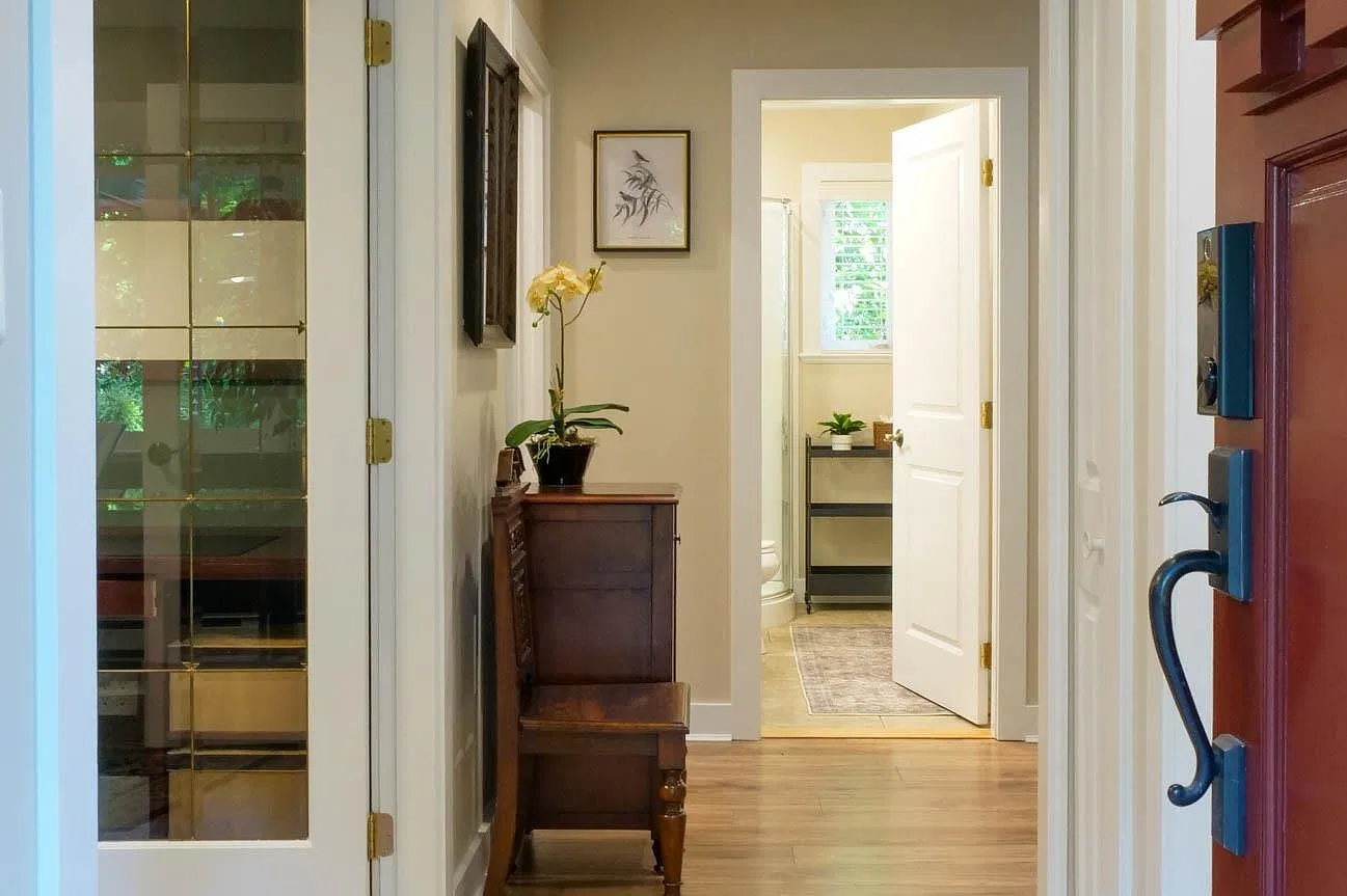 1 bed, 950 sqft, $3,800 — Photo 2