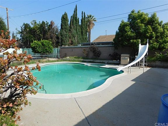 5th image of 563 E Covina Blvd