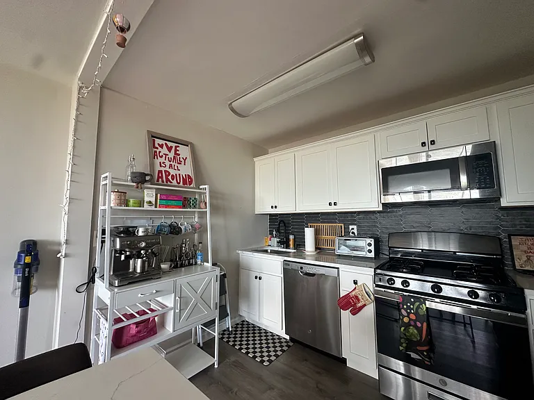 1401 Pennsylvania Ave #1602 — Photo 4