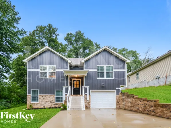 450 Galvin Dr, Clarksville, TN 37042