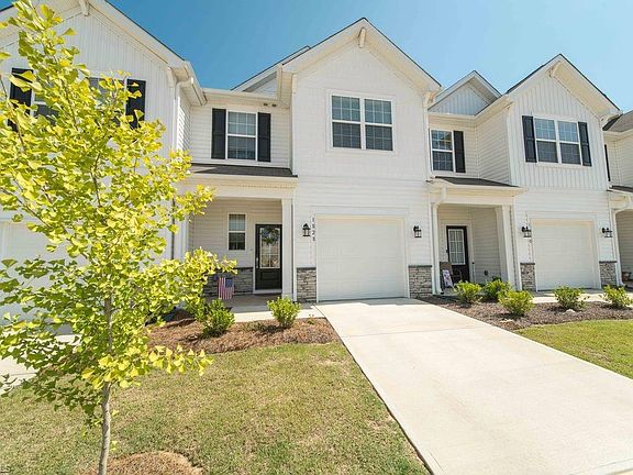 2nd image of 1828 Pheasant Trace Cir