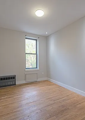 Rented by Compass | media 23