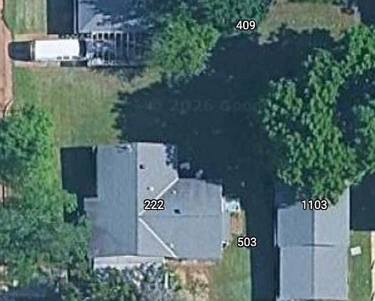 2nd image of 222 N Blackwelder Ave