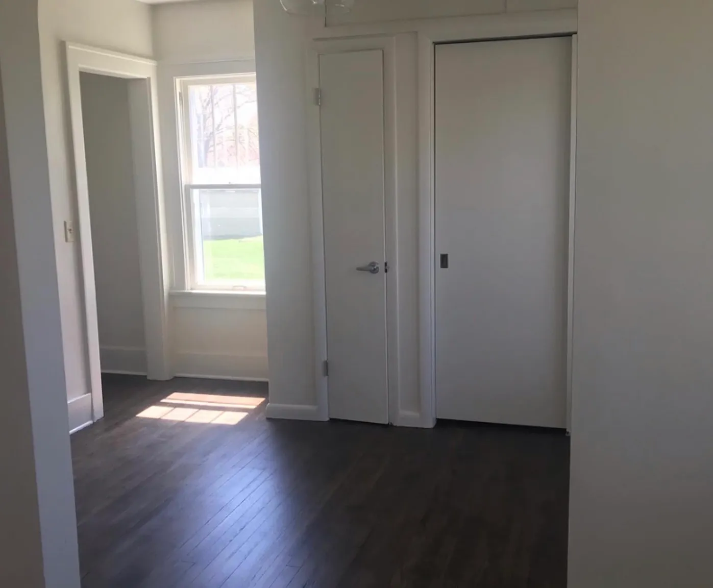 2 bed, 845 sqft, $1,400 — Photo 3