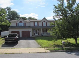 4378 Hillside Rd, Reading, PA 19606